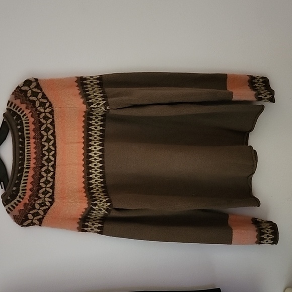 Womens long sleeve sweater - Picture 2 of 3